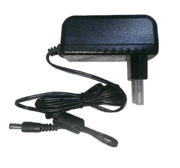 Блок питания RUNXIN (12 В, 1,5 А)